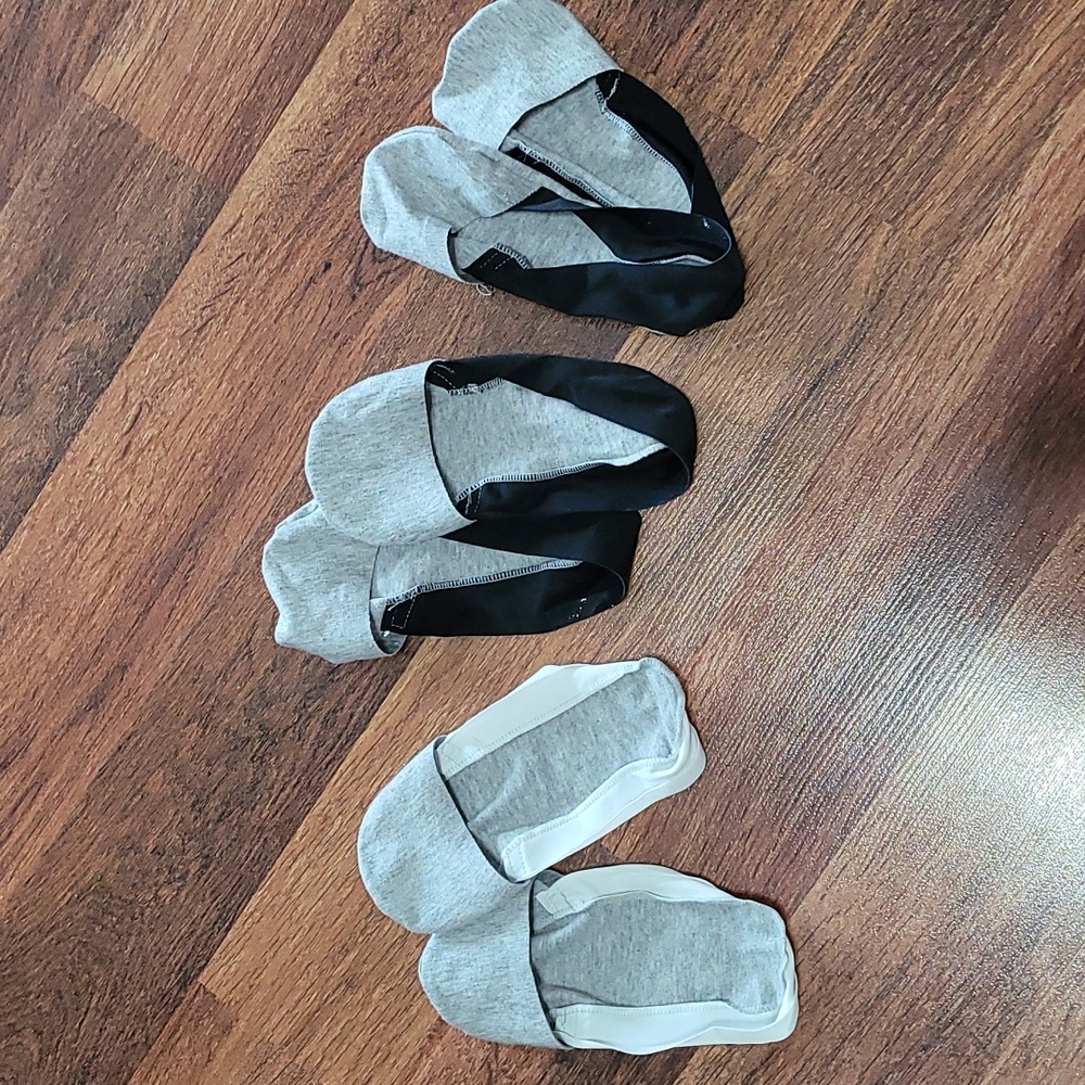 3 pairs no show socks